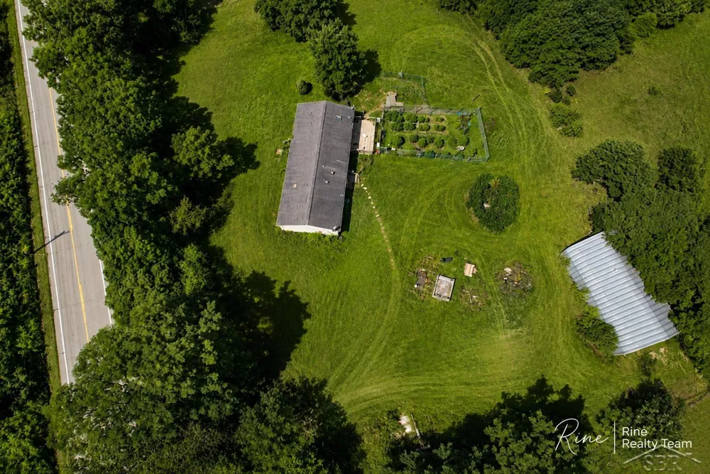 25114 Hospital Street Jefferson Township, MI 49031