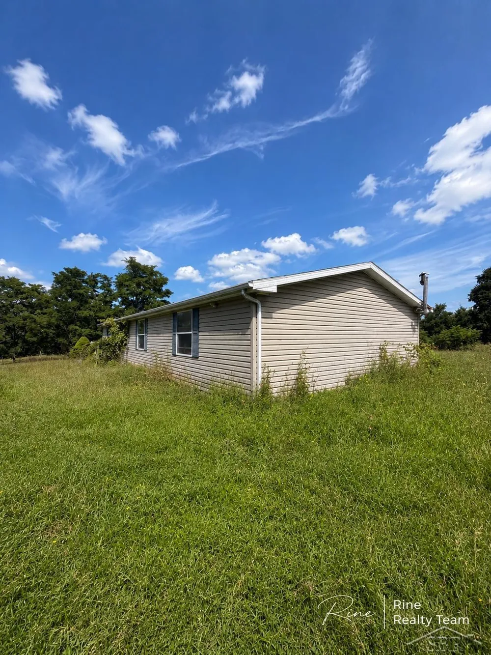 25114 Hospital Street Jefferson Township, MI 49031