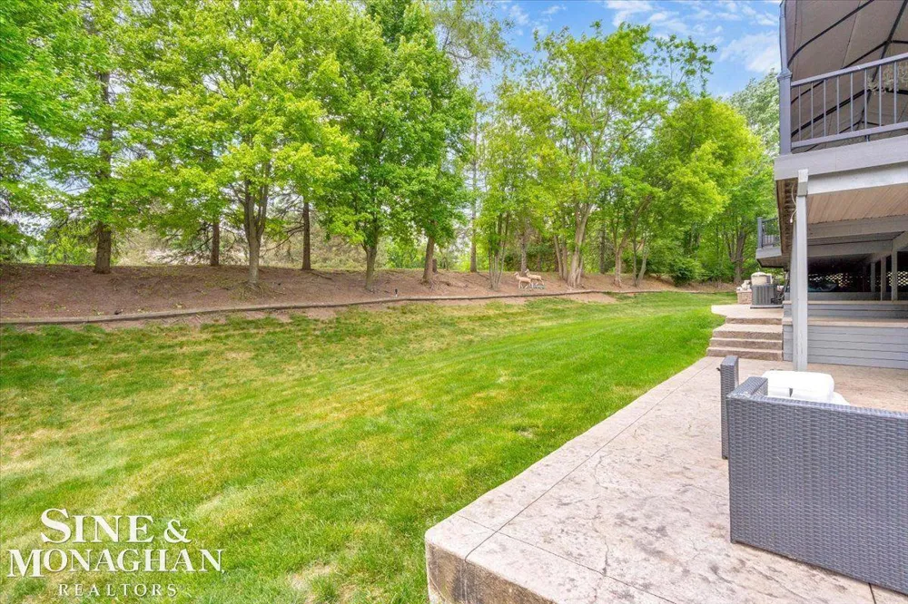 1289 Creek Pointe Drive Rochester City, MI 48307