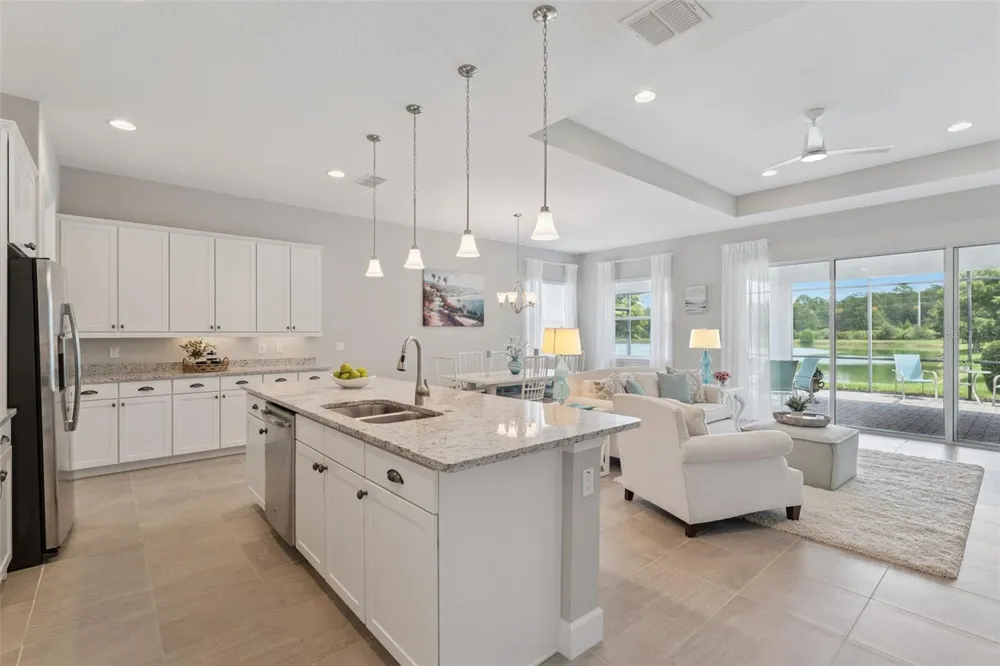 1649 VICTORIA GARDENS DRIVE Deland, FL 32724