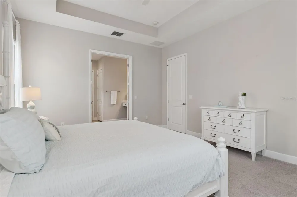 1649 VICTORIA GARDENS DRIVE Deland, FL 32724