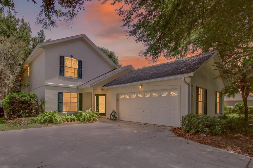 4875 ABACO DRIVE Tavares, FL 32778