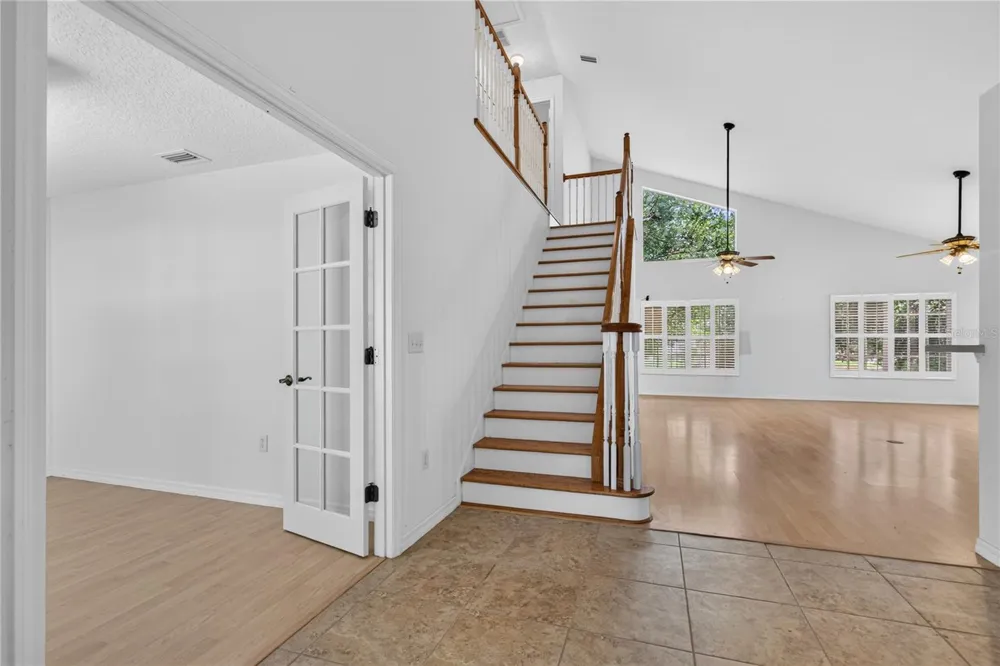 4875 ABACO DRIVE Tavares, FL 32778