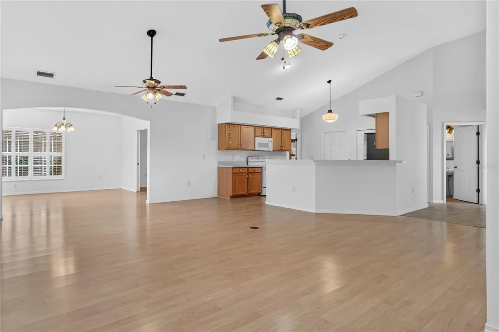 4875 ABACO DRIVE Tavares, FL 32778