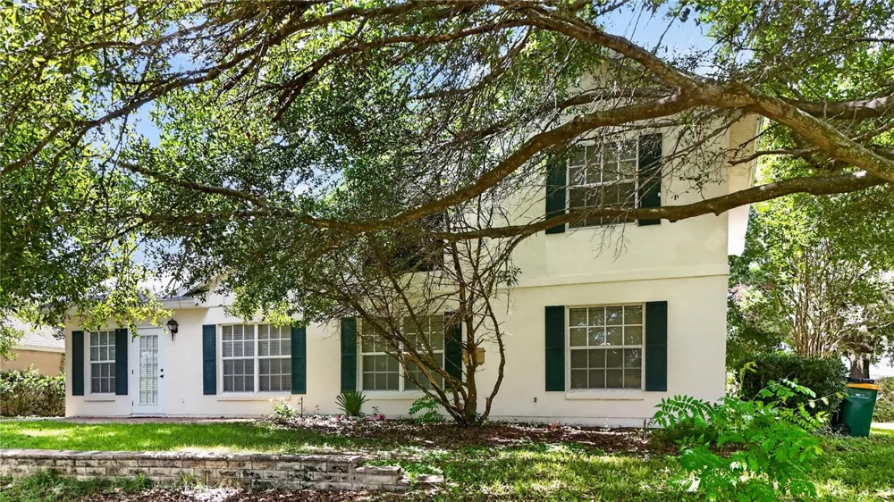 4875 ABACO DRIVE Tavares, FL 32778