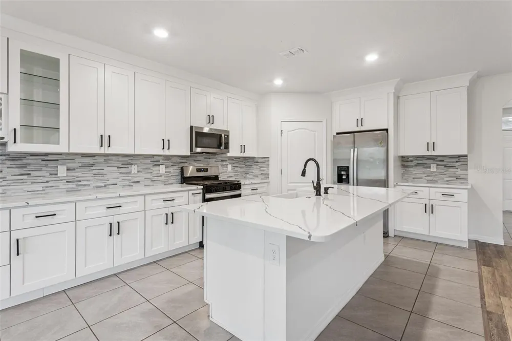 29505 CASPIAN STREET Leesburg, FL 34748