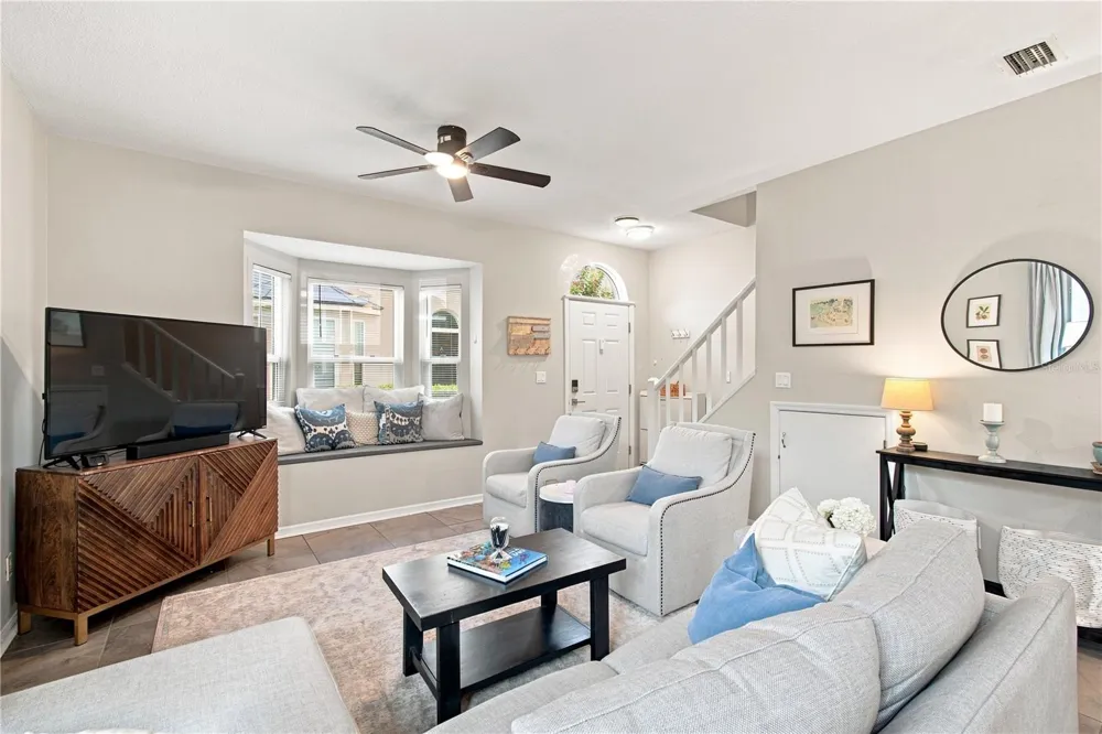 3015 W CLEVELAND STREET #F Tampa, FL 33609