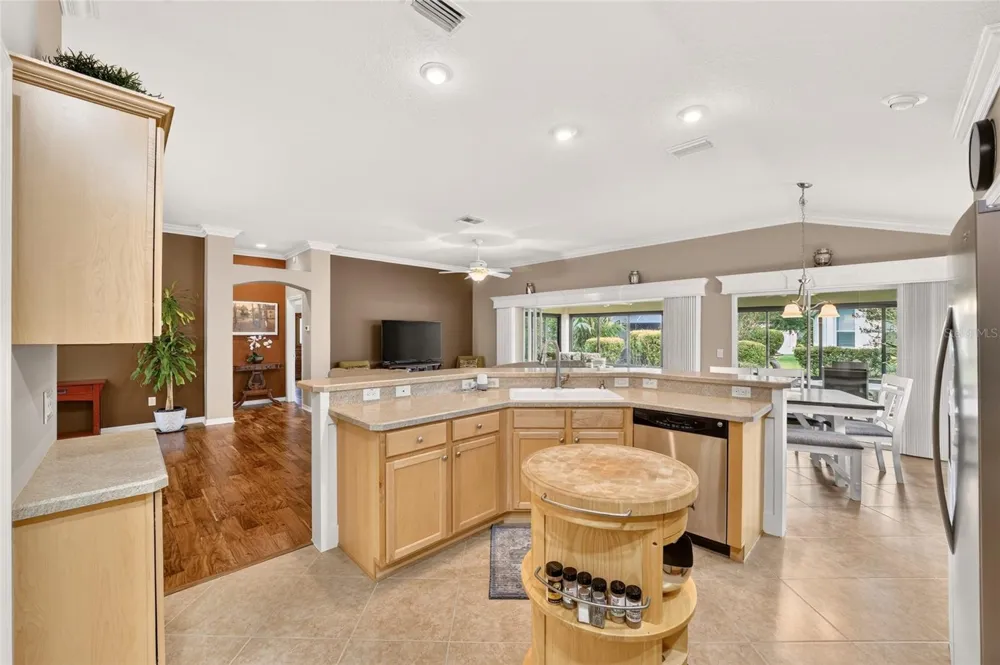 2425 BOILING SPRINGS COURT The Villages, FL 32162