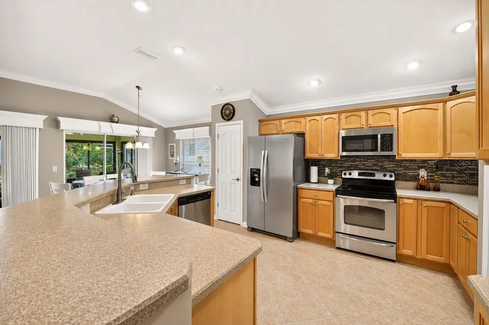 2425 BOILING SPRINGS COURT The Villages, FL 32162