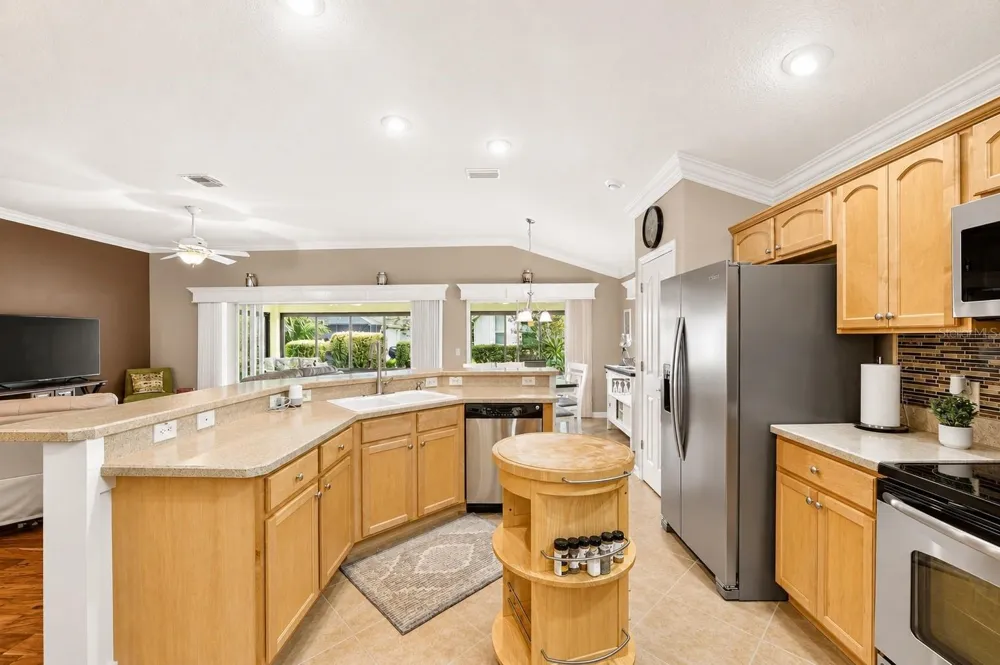 2425 BOILING SPRINGS COURT The Villages, FL 32162
