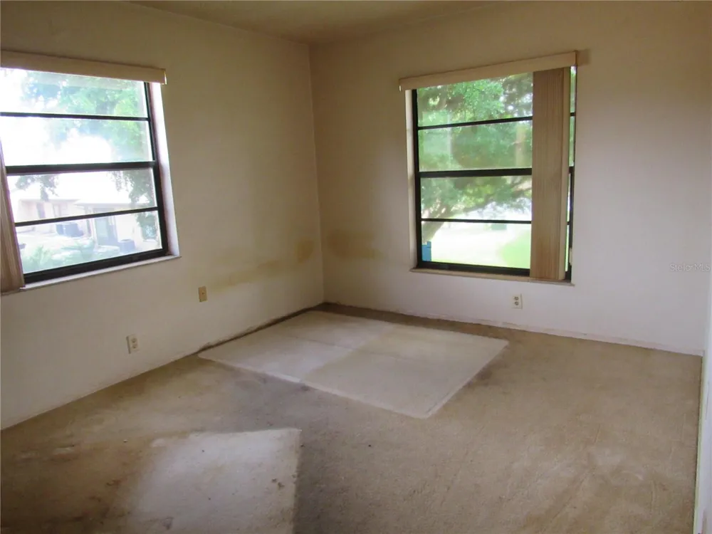2808 60TH AVENUE W #621 Bradenton, FL 34207