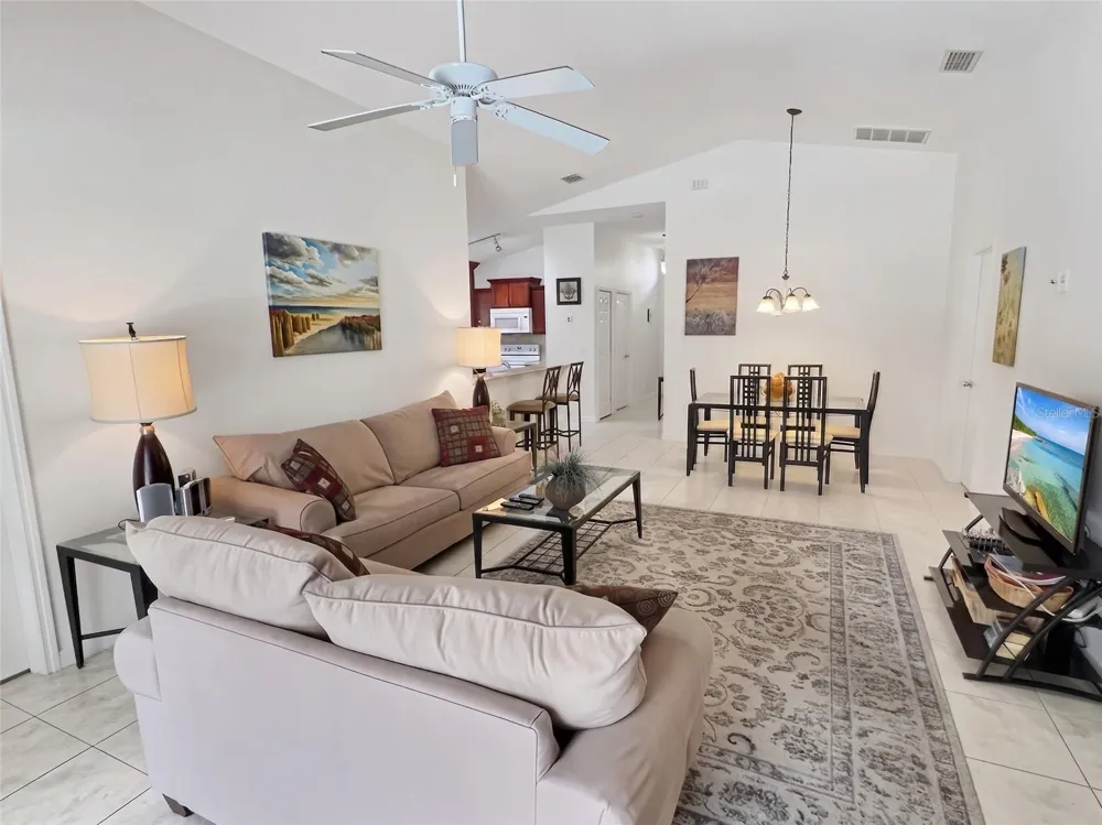 655 SCRUB JAY WAY Davenport, FL 33896