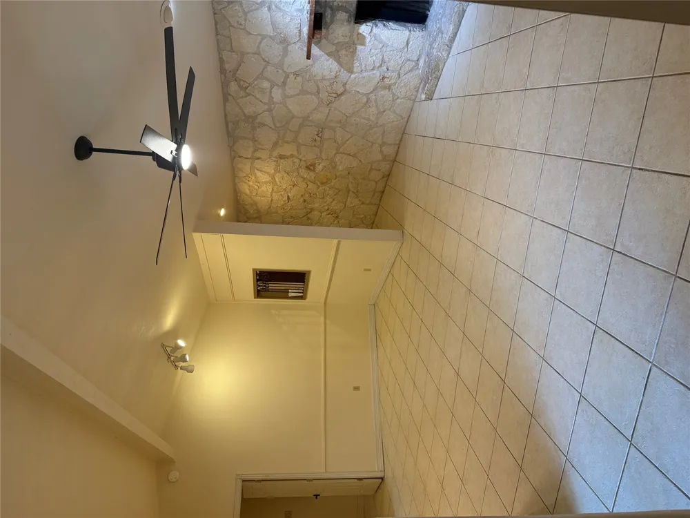 8508 Mesa Drive #B Austin, TX 78759