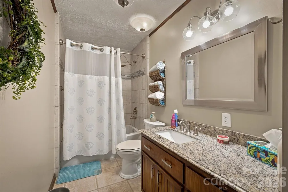 5158 Bob Farr Drive Morganton, NC 28655