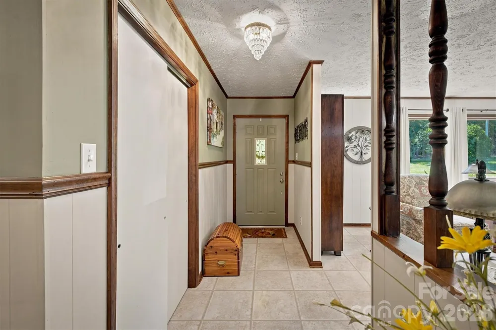 5158 Bob Farr Drive Morganton, NC 28655