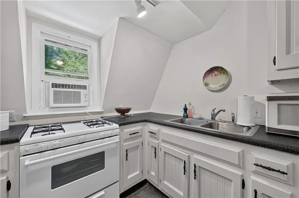 606 Johntown Road Ellijay, GA 30536