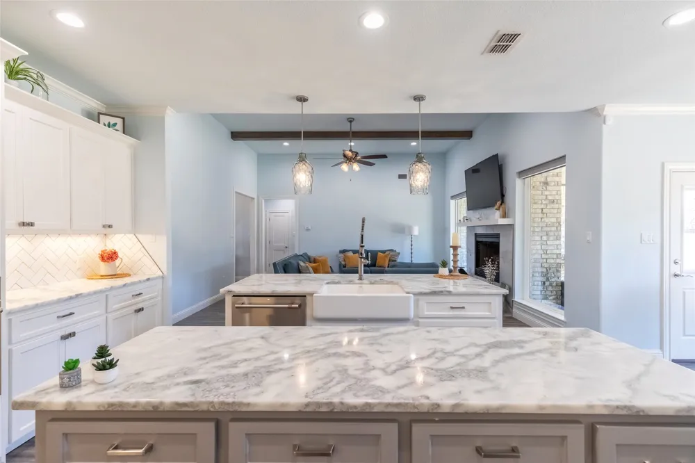 2301 Manor Oaks Terrace Abilene, TX 79602