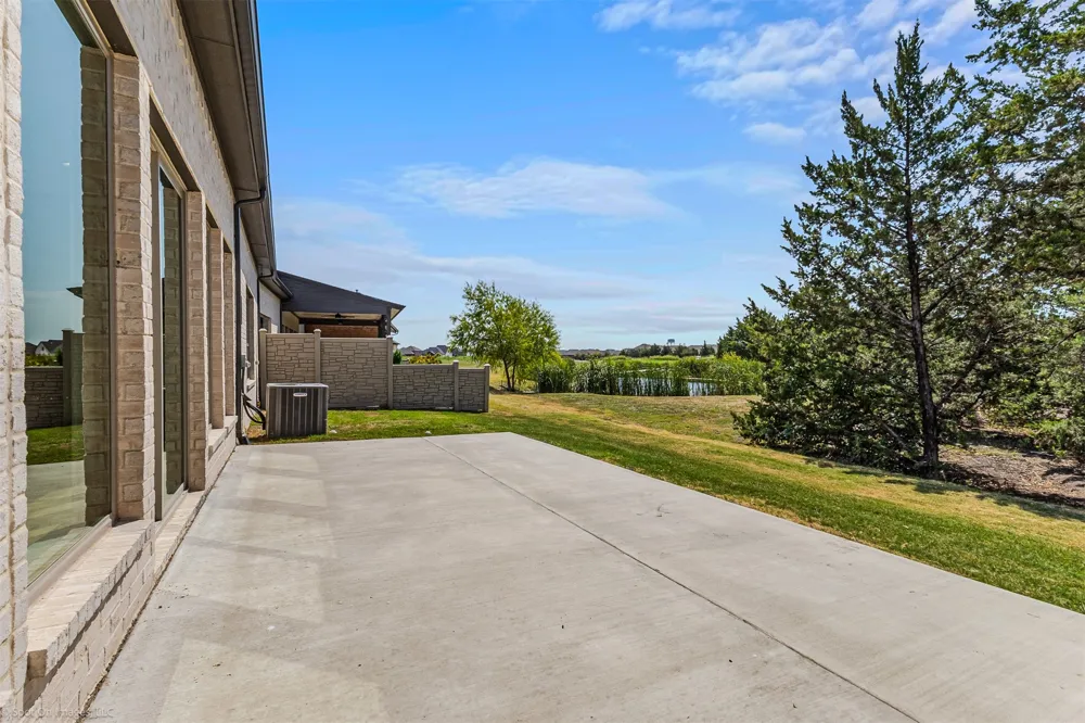 1718 Governors Boulevard Heath, TX 75126
