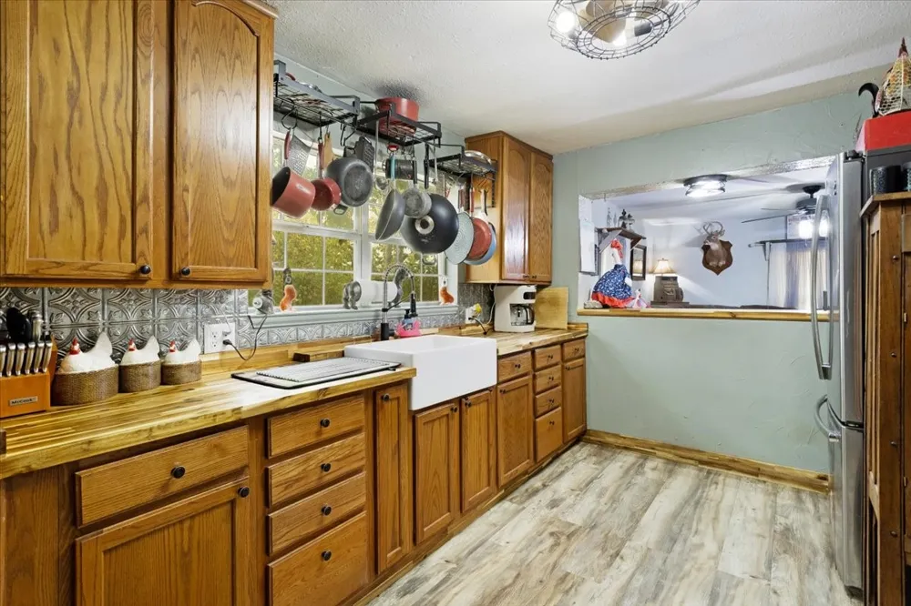 7436 FM 2729 Van Alstyne, TX 75495