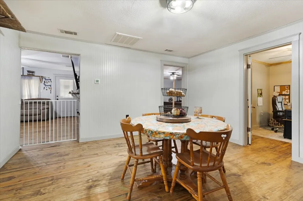 7436 FM 2729 Van Alstyne, TX 75495