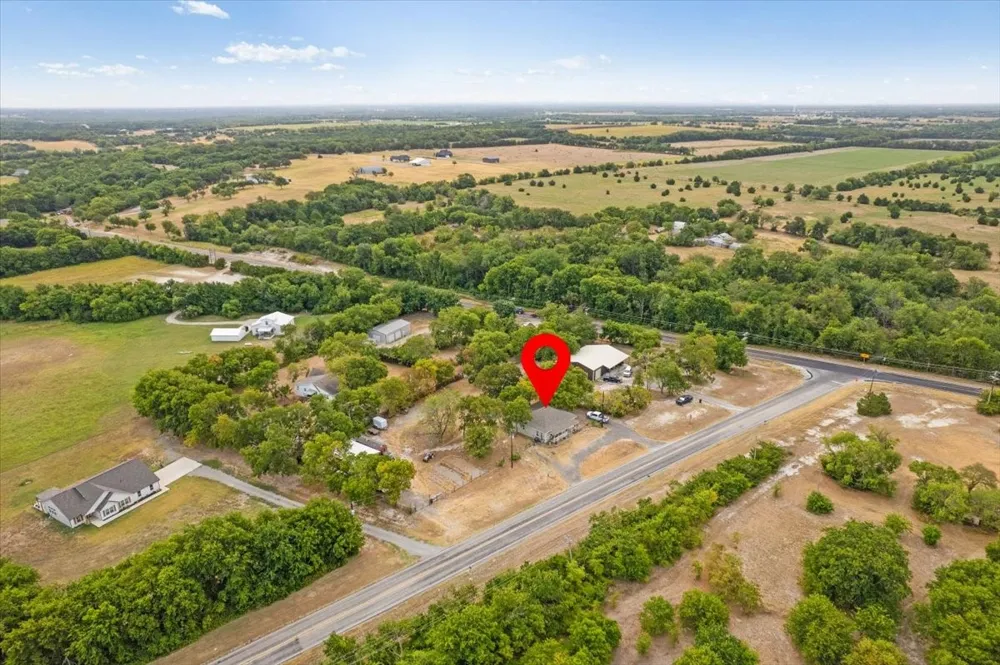 7436 FM 2729 Van Alstyne, TX 75495