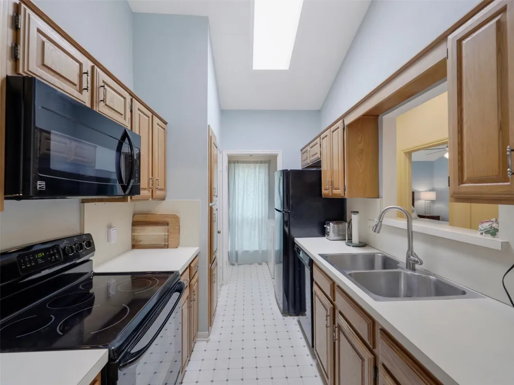 2204 W Park Boulevard #2803 Plano, TX 75075