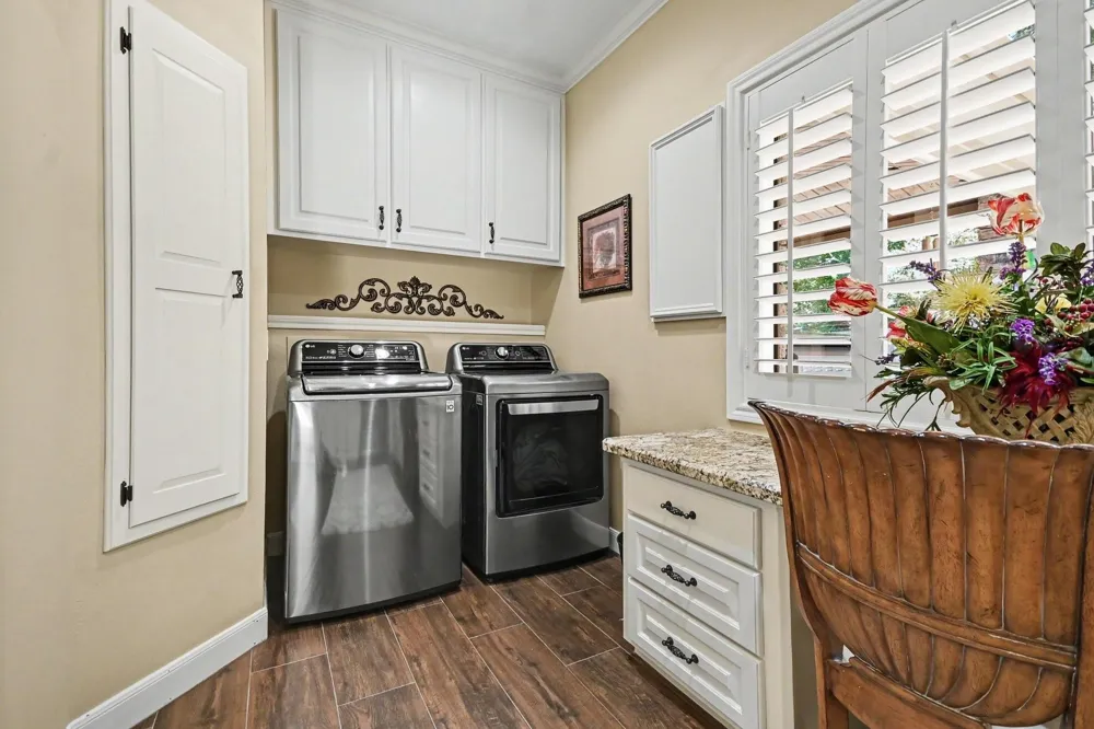 315 Oakview Circle El Lago, TX 77586