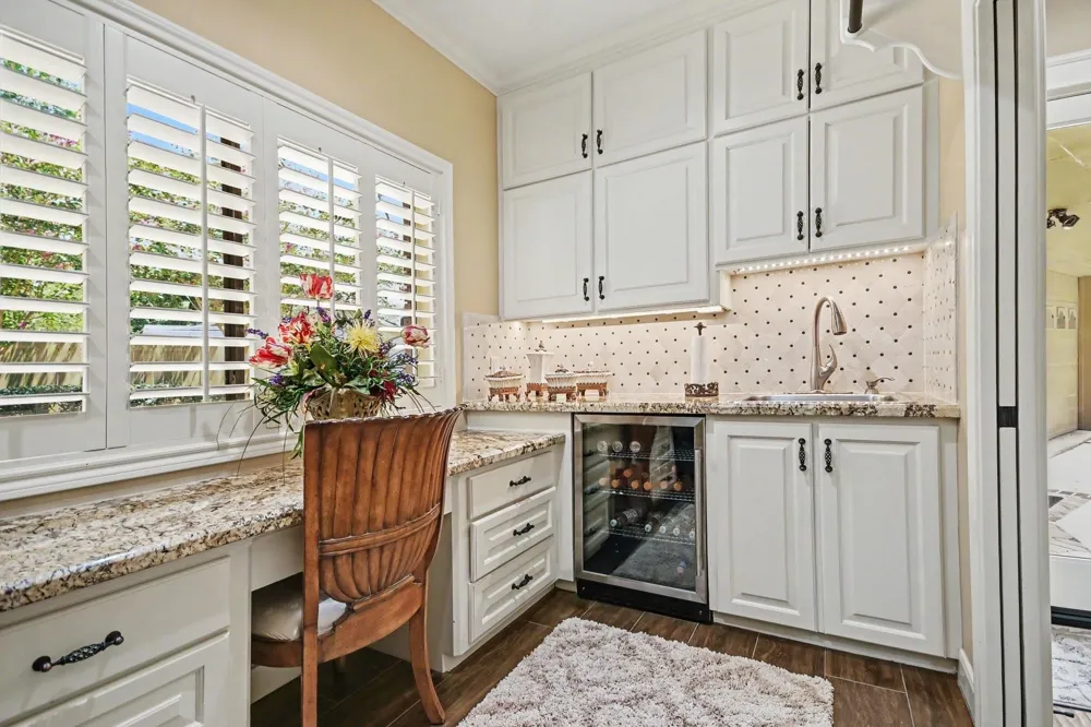 315 Oakview Circle El Lago, TX 77586