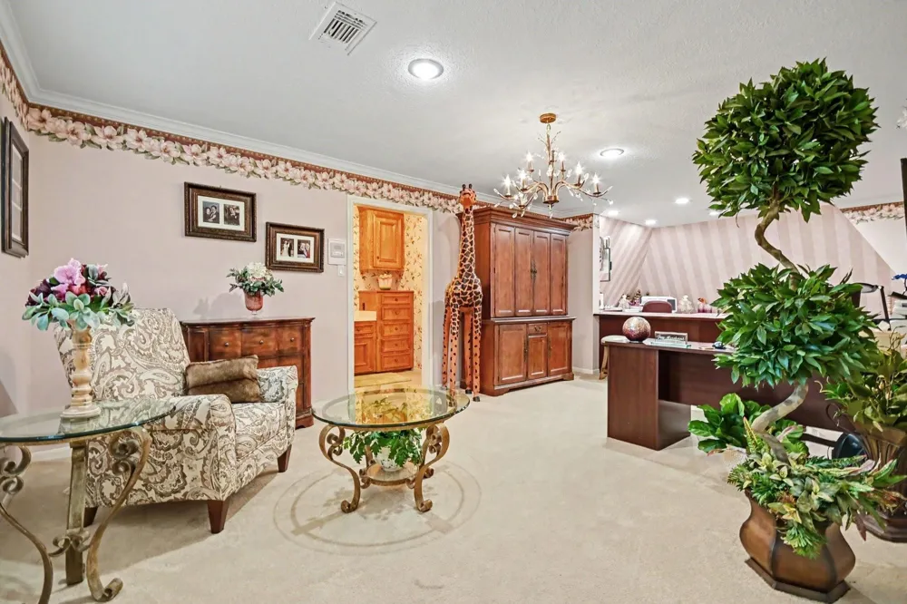 315 Oakview Circle El Lago, TX 77586