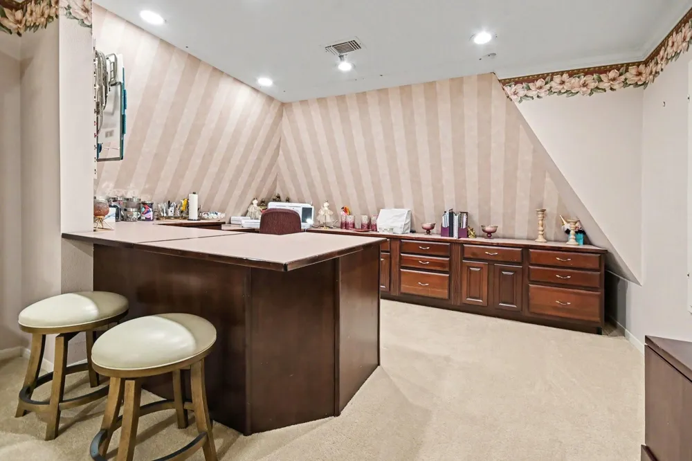 315 Oakview Circle El Lago, TX 77586