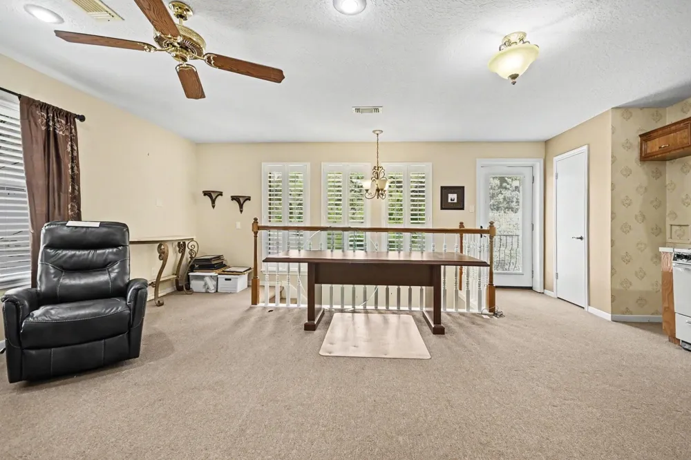 315 Oakview Circle El Lago, TX 77586