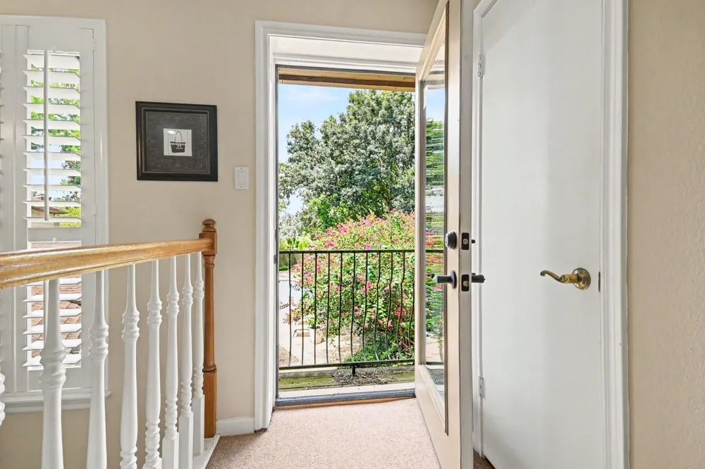 315 Oakview Circle El Lago, TX 77586