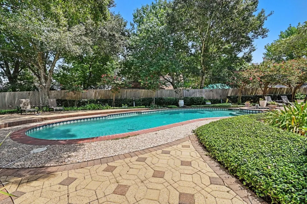 315 Oakview Circle El Lago, TX 77586