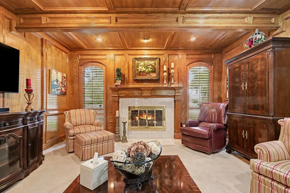 315 Oakview Circle El Lago, TX 77586