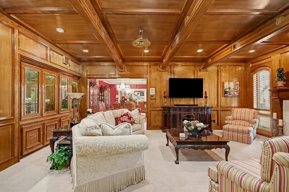 315 Oakview Circle El Lago, TX 77586