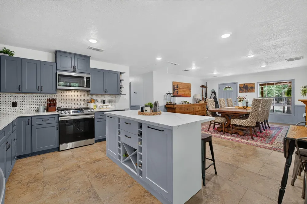 272 Tom Marsh Road Livingston, TX 77351