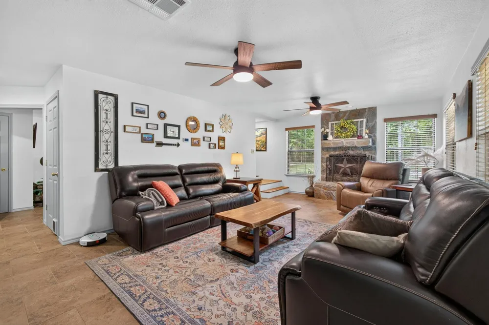 272 Tom Marsh Road Livingston, TX 77351