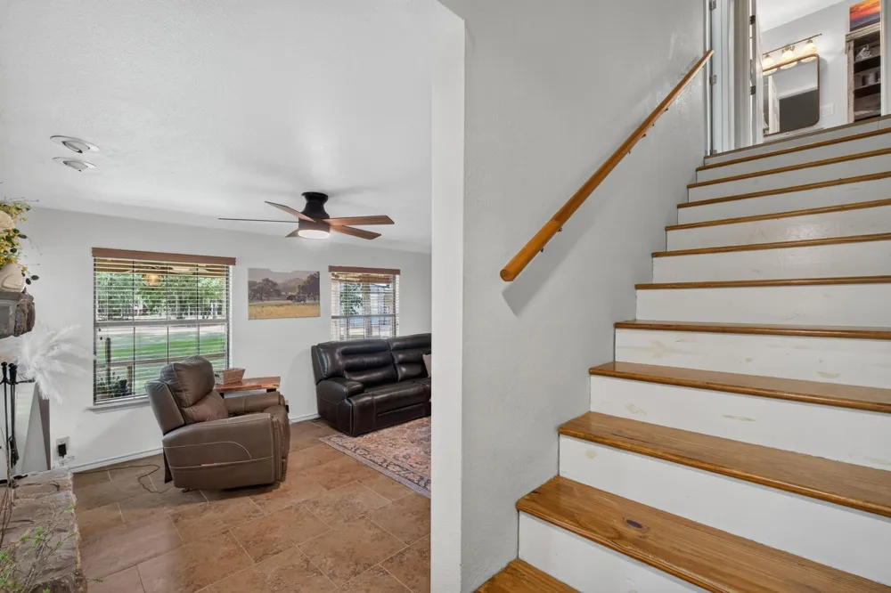 272 Tom Marsh Road Livingston, TX 77351