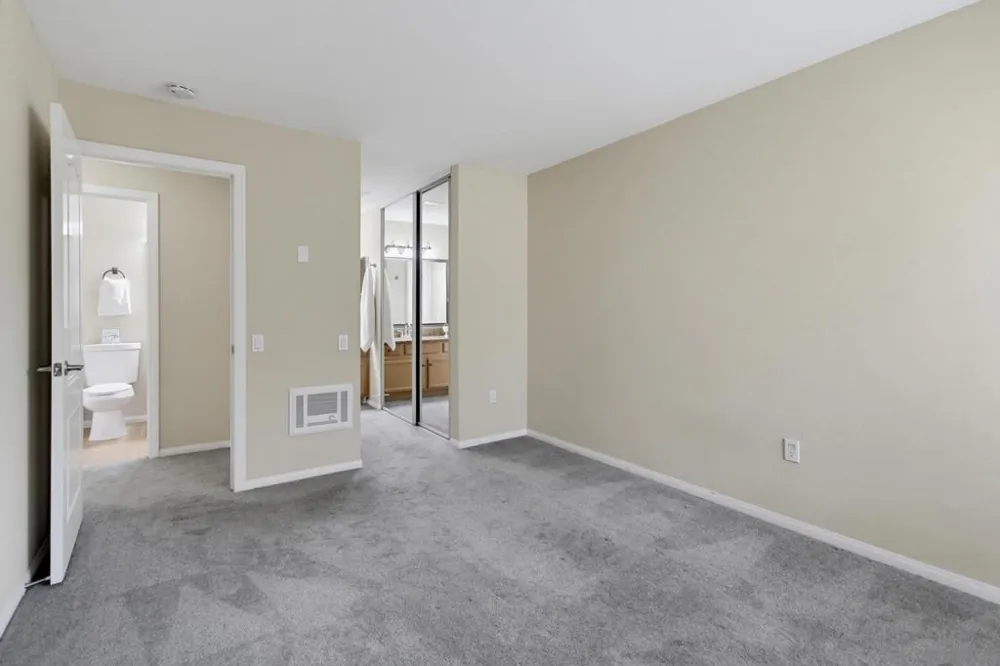 3456 Castle Glen Dr #256 San Diego, CA 92123