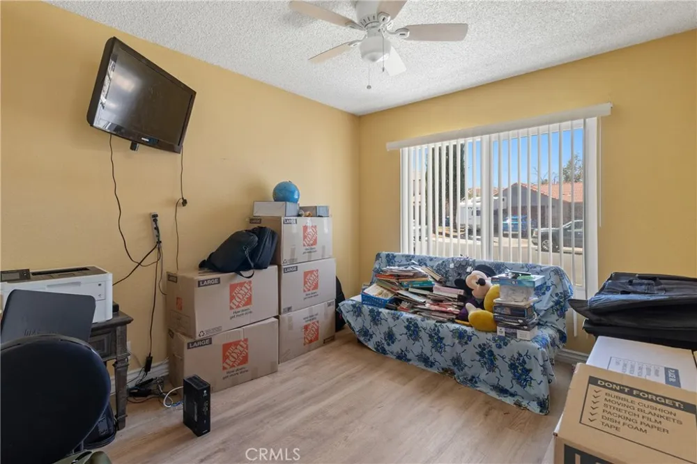 38224 San Mateo Palmdale, CA 93551