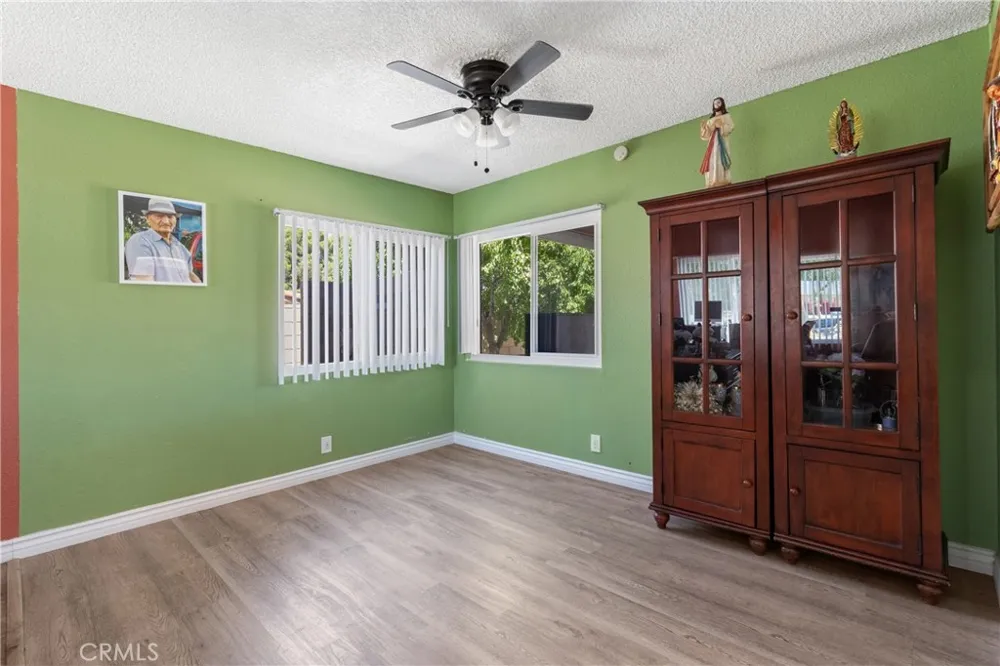 38224 San Mateo Palmdale, CA 93551