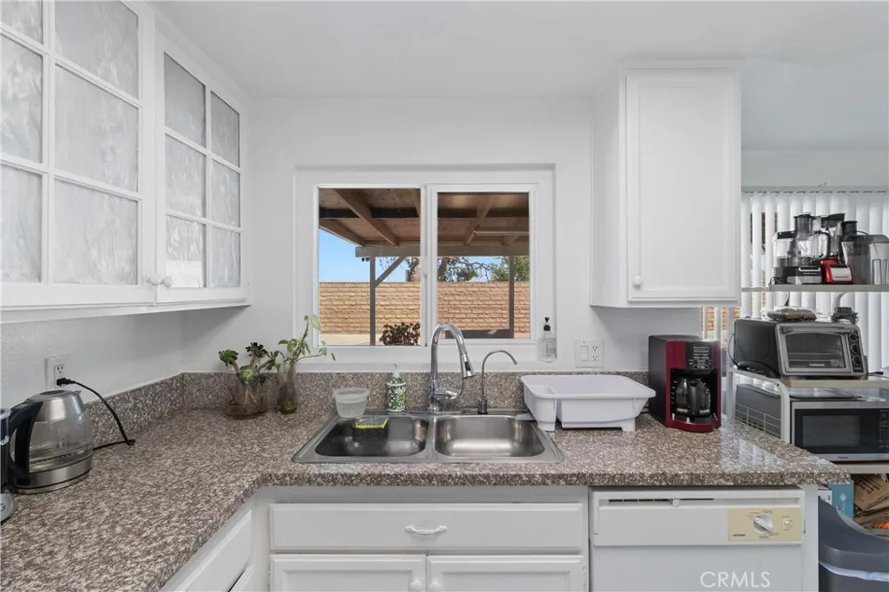 38224 San Mateo Palmdale, CA 93551