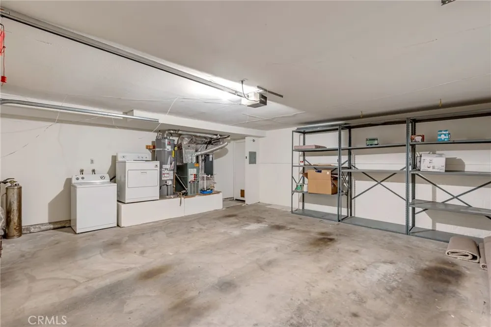 26015 Alizia Canyon #B Calabasas, CA 91302
