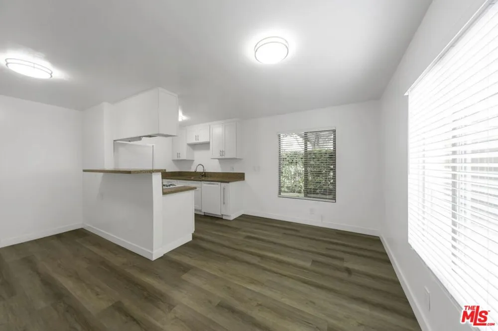 820 Pier Avenue #1 Santa Monica, CA 90405