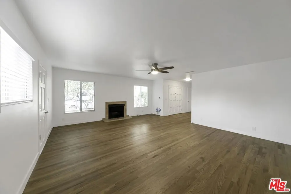 820 Pier Avenue #1 Santa Monica, CA 90405