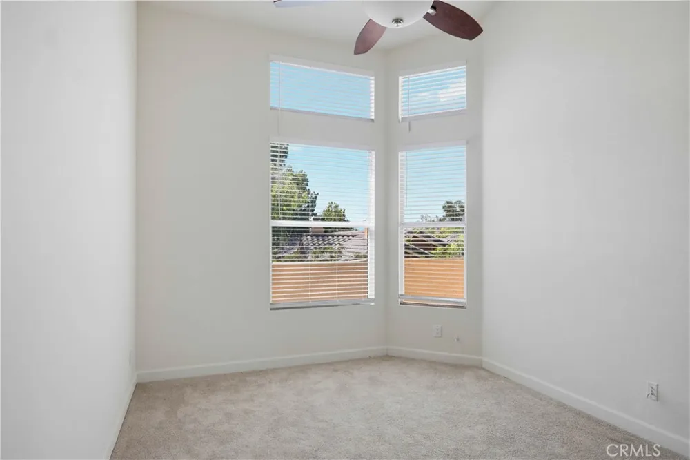 19431 Rue De Valore #22L Lake Forest, CA 92610