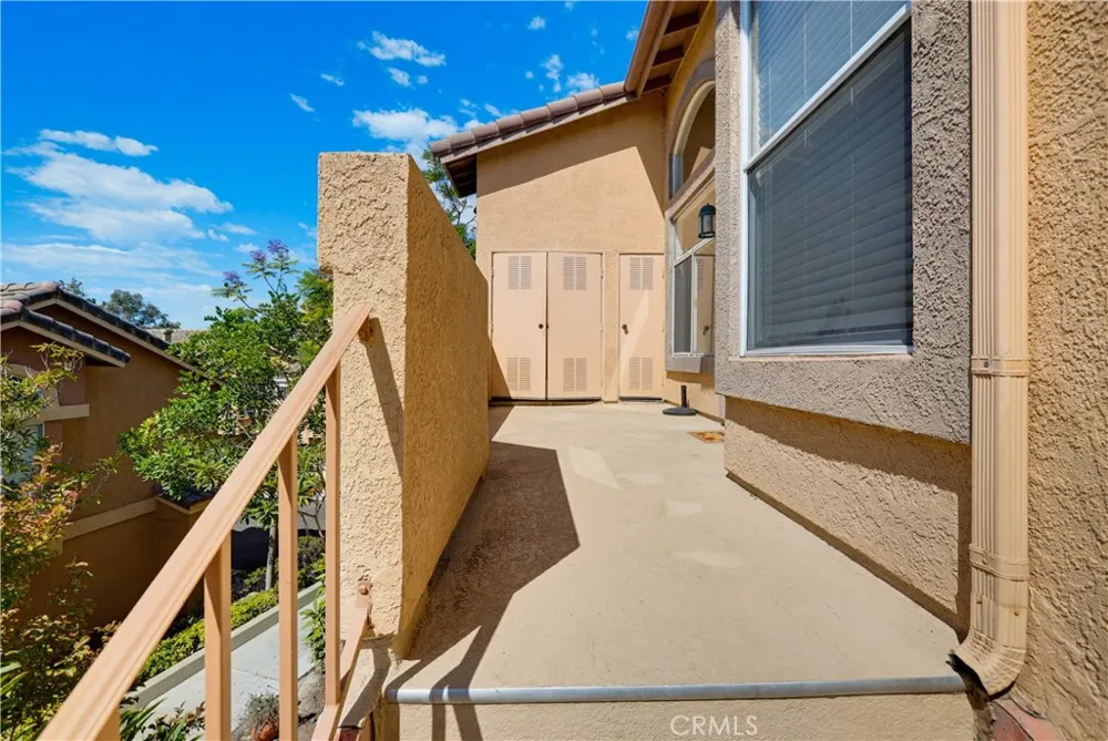 19431 Rue De Valore #22L Lake Forest, CA 92610