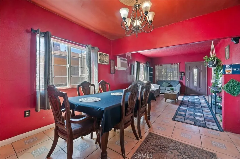 448 W F STREET Colton, CA 92324