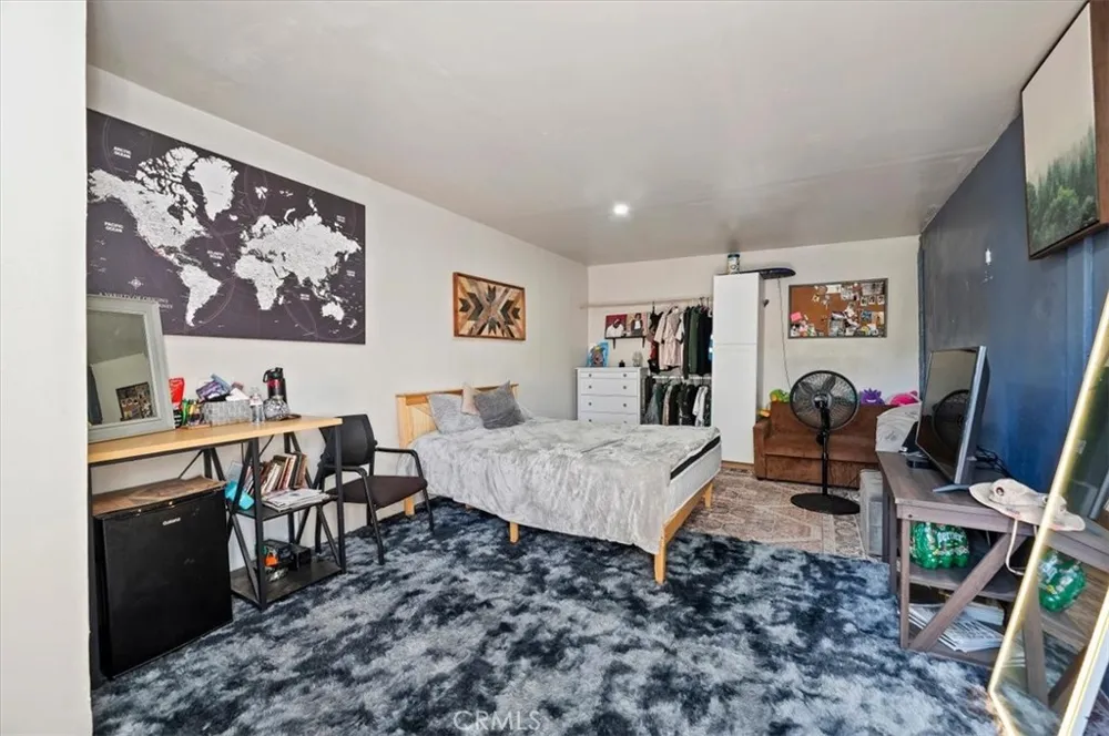 448 W F STREET Colton, CA 92324