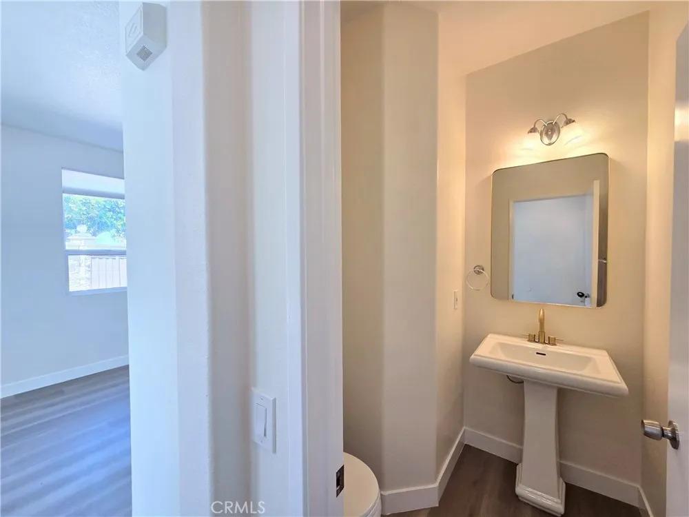 3408 Duchess Lane Long Beach, CA 90815